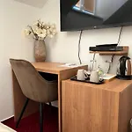 Evan U Hoffera With Free Parking Hotel Topoľčany