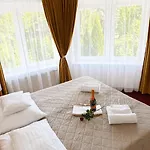 Hotel Evan U Hoffera With Free Parking Topoľčany
