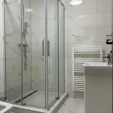 Evan U Hoffera Hotel 3*