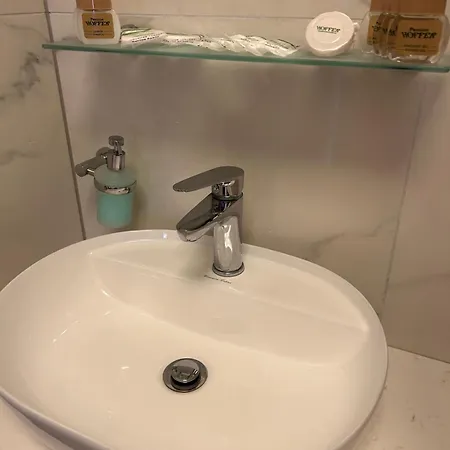 Evan U Hoffera Отель 3*