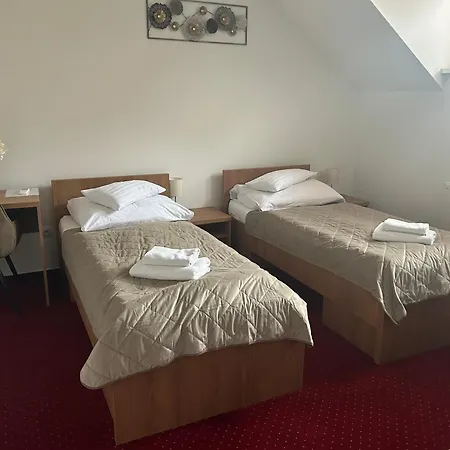 Evan U Hoffera Hotel 3*