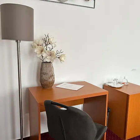 Evan U Hoffera Hotel 3*