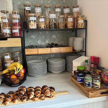 Evan U Hoffera Hotel 3*